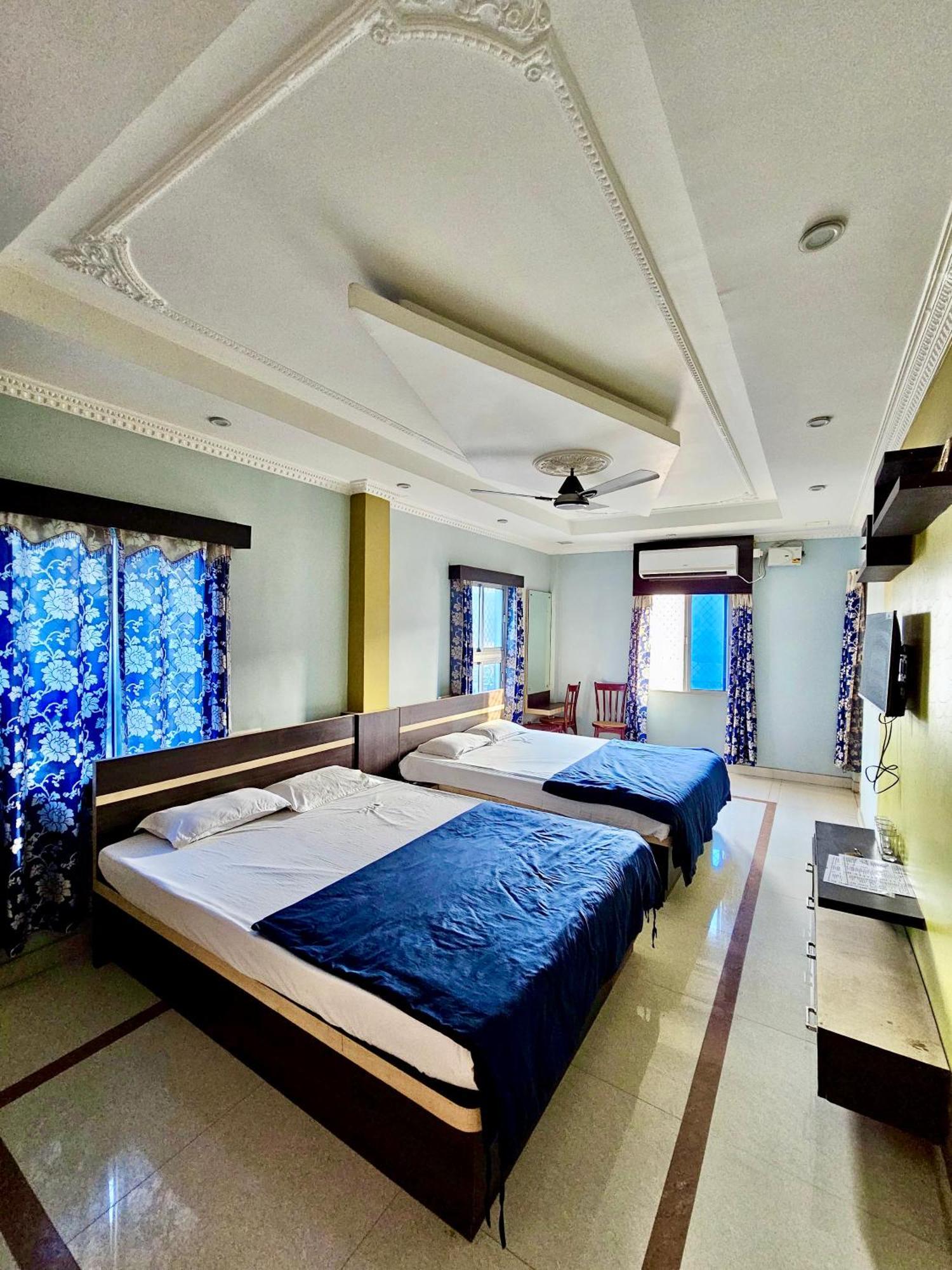 Bobby Premium Residency 350M From Jagannath Temple Hotel Puri Buitenkant foto